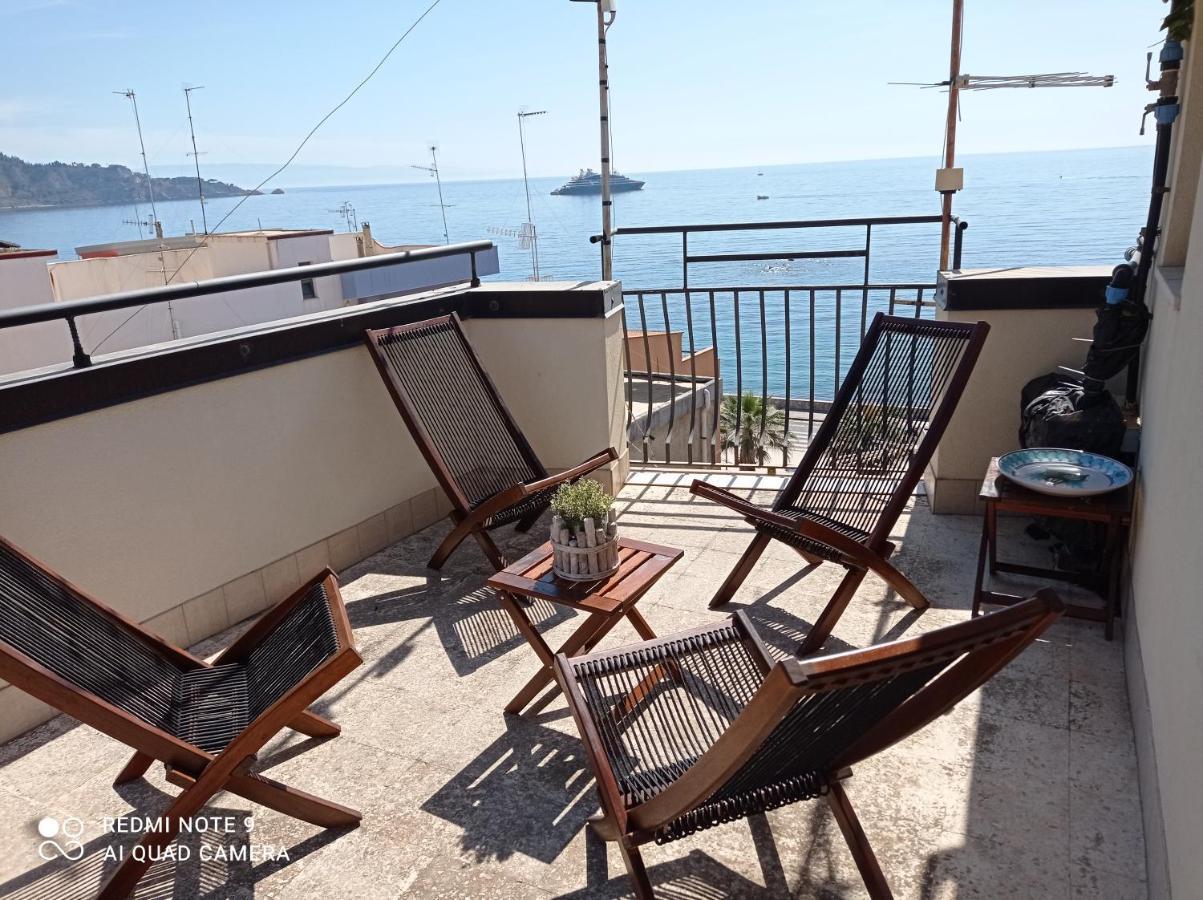 Appartement Casa Emalù à Giardini-Naxos Extérieur photo