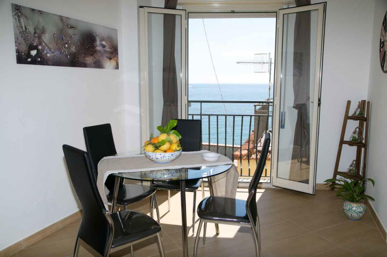 Appartement Casa Emalù à Giardini-Naxos Extérieur photo
