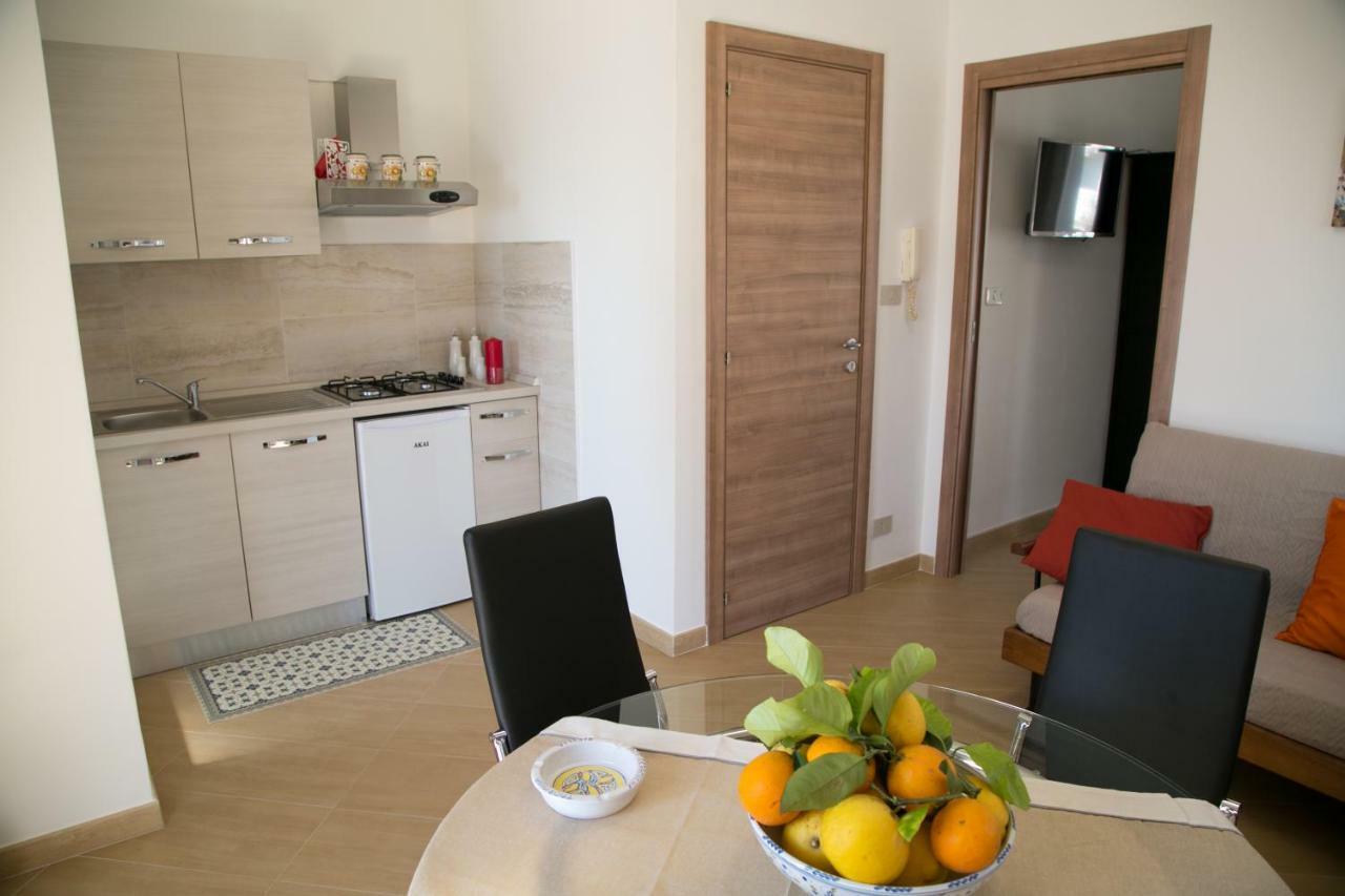 Appartement Casa Emalù à Giardini-Naxos Extérieur photo